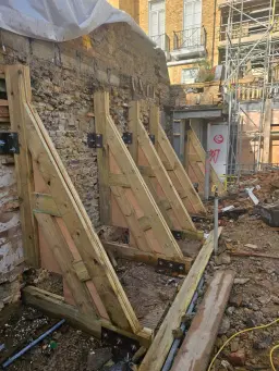 Timber temporary support bracing installation